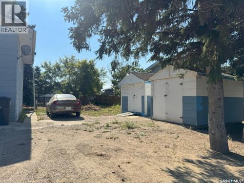 209 Francis Street, Francis, SK - Outdoor