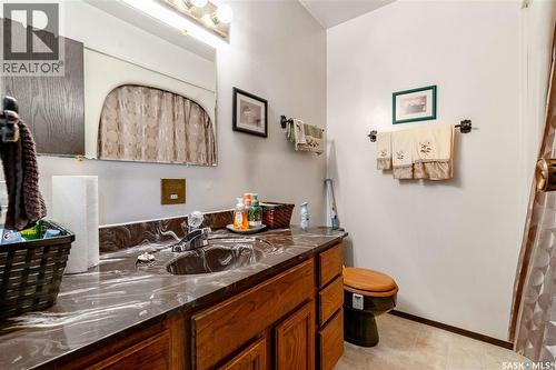 110 Salemka Crescent, Regina, SK - Indoor