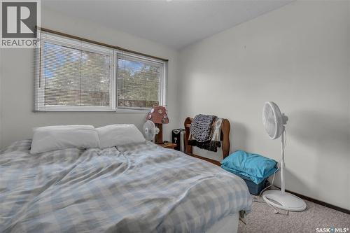 110 Salemka Crescent, Regina, SK - Indoor Photo Showing Bedroom