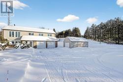 16 OLD CARRIAGE ROAD  East Garafraxa, ON L9W 5A3