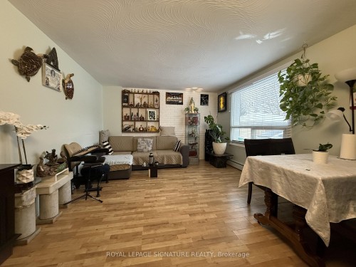 1195 Lakeshore Road E, Mississauga, ON 