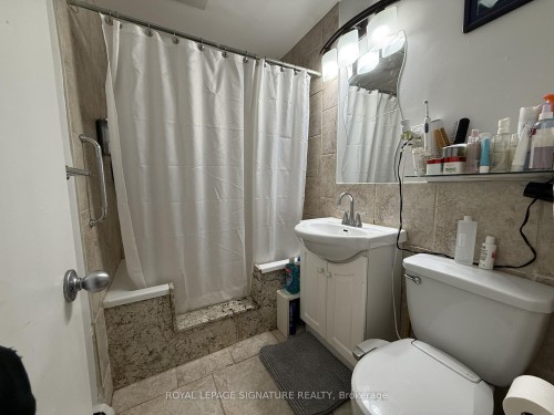 1195 Lakeshore Road E, Mississauga, ON 