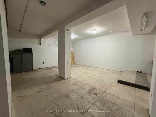 1195 Lakeshore Road E, Mississauga, ON 