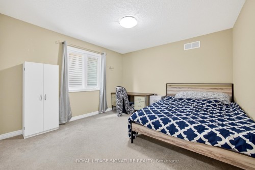 408 Gravel Ridge Trail, Kitchener, ON - Indoor Photo Showing Bedroom