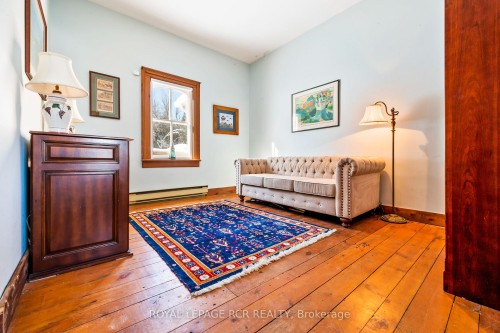 6000 Eighth Line, Erin, ON - Indoor Photo Showing Living Room