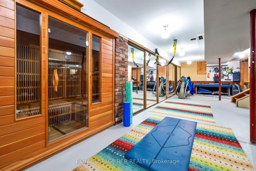 6000 Eighth Line, Erin, ON - Indoor Photo Showing Other Room