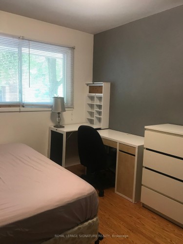 38 High Street, Waterloo, ON - Indoor Photo Showing Bedroom