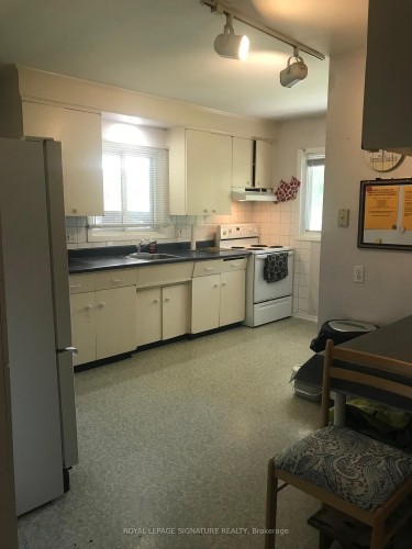 38 High Street, Waterloo, ON - Indoor