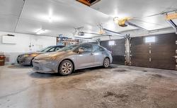 Garage - 
