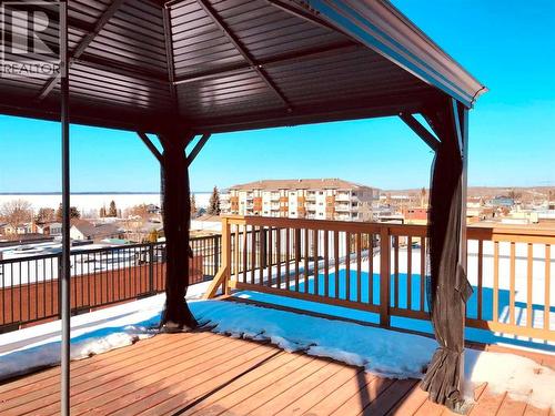 10117 102, Lac La Biche, AB 