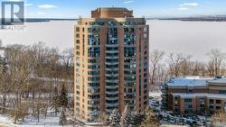 601 - 3105 CARLING AVENUE  Ottawa, ON K2H 5A6