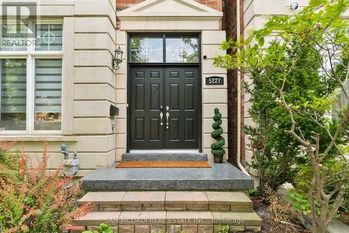 5227 Preservation Circle, Mississauga, ON - Outdoor