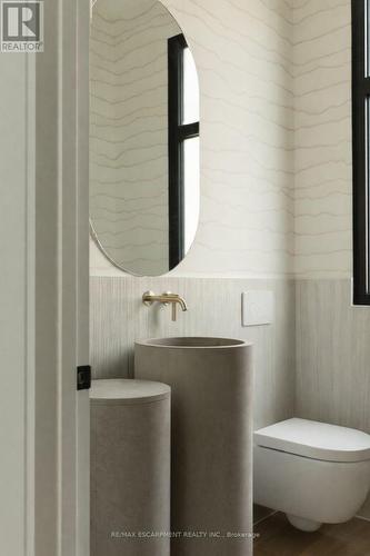 1308 Greenoaks Drive, Mississauga, ON - Indoor Photo Showing Bathroom