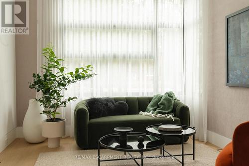 1308 Greenoaks Drive, Mississauga, ON - Indoor