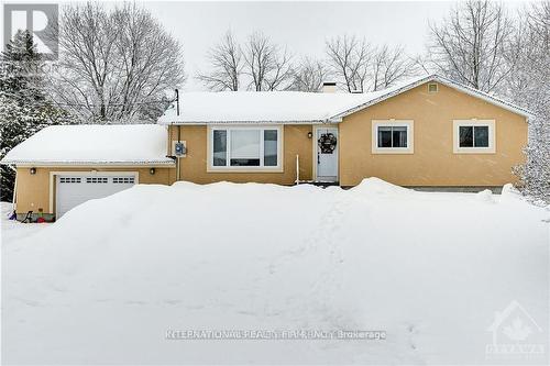 5 MURPHY COURT  Ottawa, ON K2W 1B7