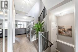 Welcoming Family Home w/ HARDWOOD Flooring & 9’ Ceilings - 