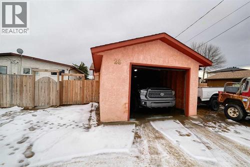 28 7 Avenue Se, High River, AB - Outdoor