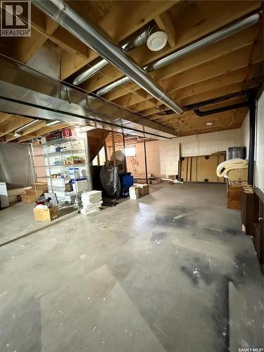 233 High Avenue, Saltcoats, SK - Indoor