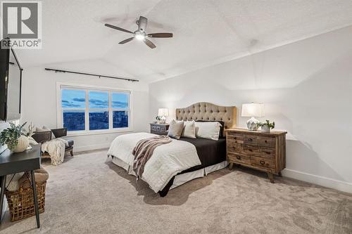47 Sundown Way, Cochrane, AB - Indoor Photo Showing Bedroom