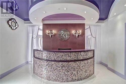 208 - 10376 Yonge Street, Richmond Hill, ON 