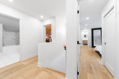 Vue d'ensemble - 2015 Av. De Salaberry, Chambly, QC - Indoor Photo Showing Other Room