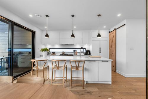 Cuisine - 2015 Av. De Salaberry, Chambly, QC - Indoor Photo Showing Kitchen With Upgraded Kitchen