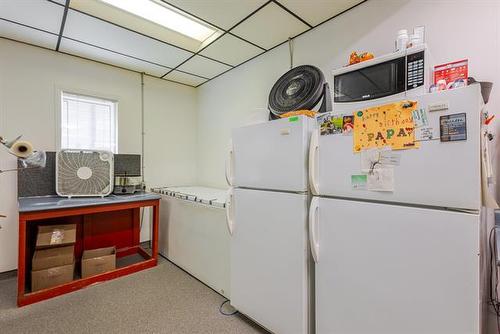 655 Main St, Morris, MB 