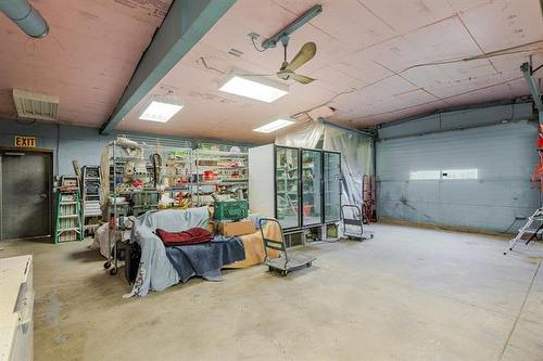 655 Main St, Morris, MB 