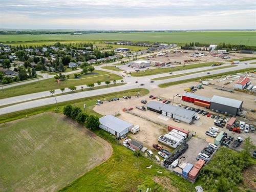 655 Main St, Morris, MB 