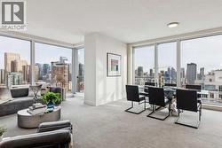 2000, 817 15 Avenue SW  Calgary, AB T2R 0H8