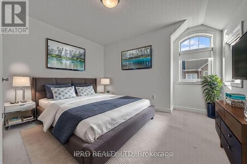3950 Koenig Road, Burlington, ON - Indoor Photo Showing Bedroom