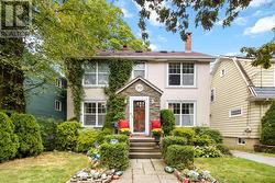 949 McLean Street  Halifax, NS B3H 2V2