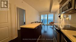 4603 - 386 YONGE STREET  Toronto, ON M5B 0A5