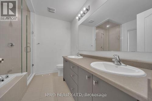 3950 Koenig Road, Burlington, ON - Indoor Photo Showing Bathroom