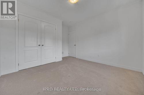 3950 Koenig Road, Burlington, ON - Indoor Photo Showing Other Room