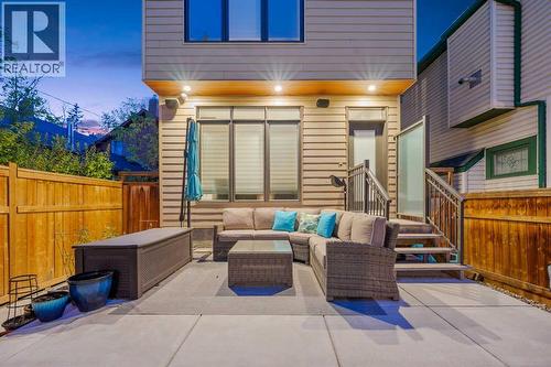 Relax or entertain friends - 922 5 Street Nw, Calgary, AB - Outdoor With Exterior