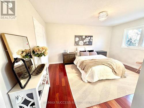 6643 Mockingbird Lane, Mississauga, ON - Indoor Photo Showing Bedroom