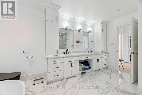6 Devonridge Crescent, Toronto, ON - Indoor Photo Showing Bathroom