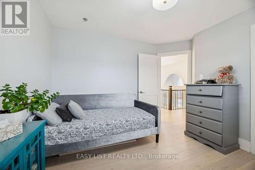 6 Devonridge Crescent, Toronto, ON - Indoor Photo Showing Bedroom