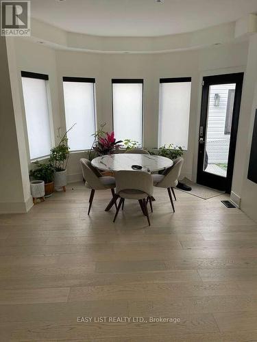 6 Devonridge Crescent, Toronto, ON - Indoor Photo Showing Other Room