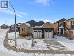 32 Lakes Estates Circle  Strathmore, AB T1P 0B7