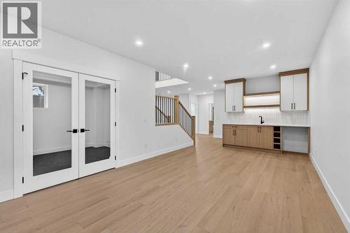 32 Lakes Estates Circle, Strathmore, AB - Indoor