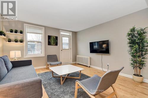 94 St Andrew Street, Ottawa, ON 