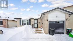 46 HICKLING TRAIL  Barrie, ON L4M 5S4