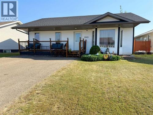 2905 10 Avenue  Wainwright, AB T9W 0A6
