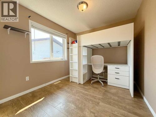 2905 10 Avenue, Wainwright, AB - Indoor