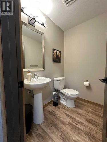 67 Ironstone Drive, Coleman, AB - Indoor Photo Showing Bathroom