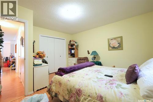 2823 18Th Street W, Saskatoon, SK - Indoor Photo Showing Bedroom