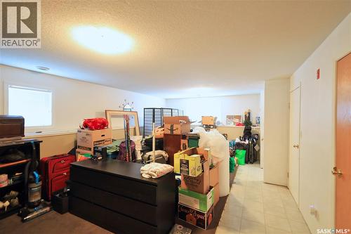 2823 18Th Street W, Saskatoon, SK - Indoor