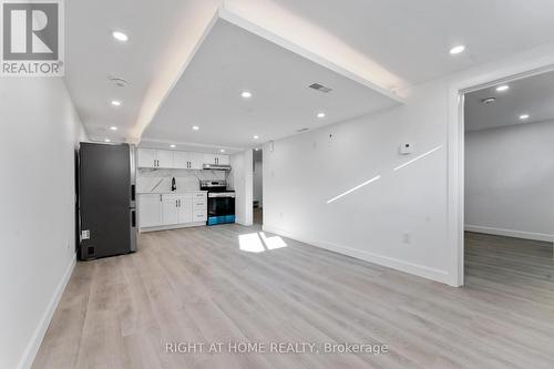 2700 Priscilla Street, Ottawa, ON - Indoor Photo Showing Other Room